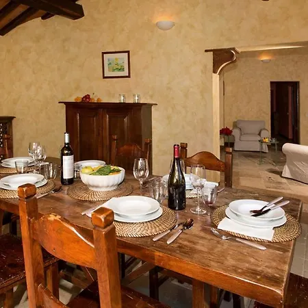 Villa Casale Roteto 6, Emma Villas Città di Castello